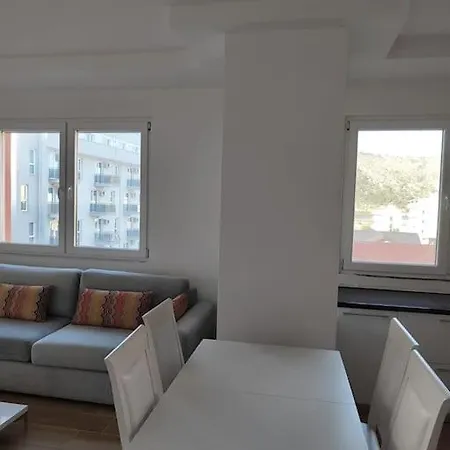 Cozy In Shëngjin